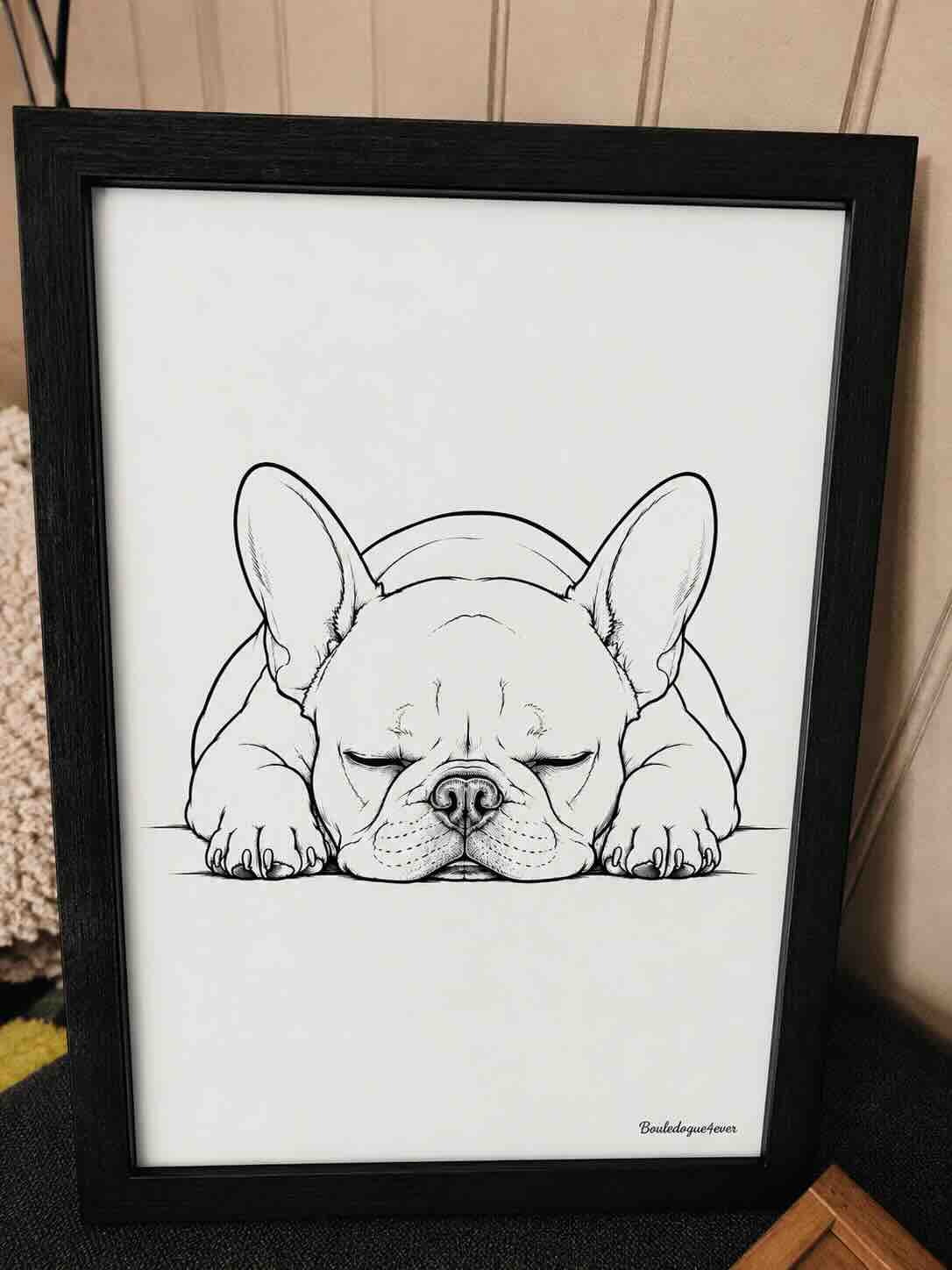 Affiche Bouledogue Français Endormi – Illustration noir et blanc – A4